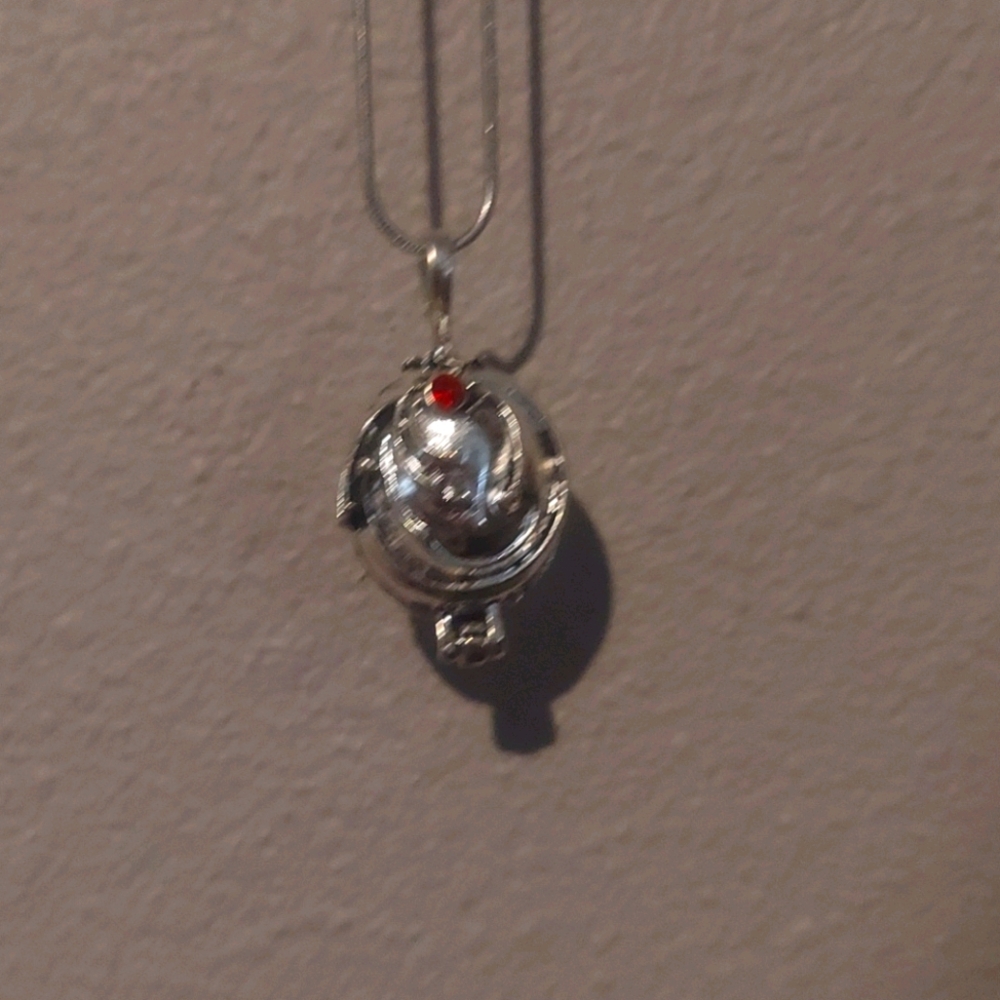The Vampire Diaries Elena's Silver Vervain Locket